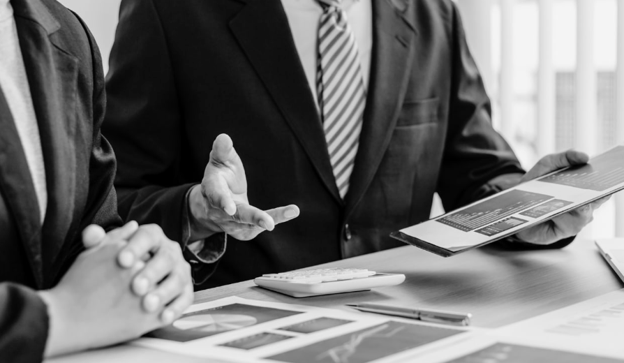 Consulting & Organization